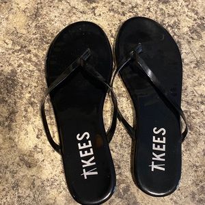 TKEES Black Flip Flops